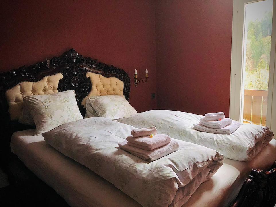 Historisches Hotel Baeren Kiental Zewnętrze zdjęcie